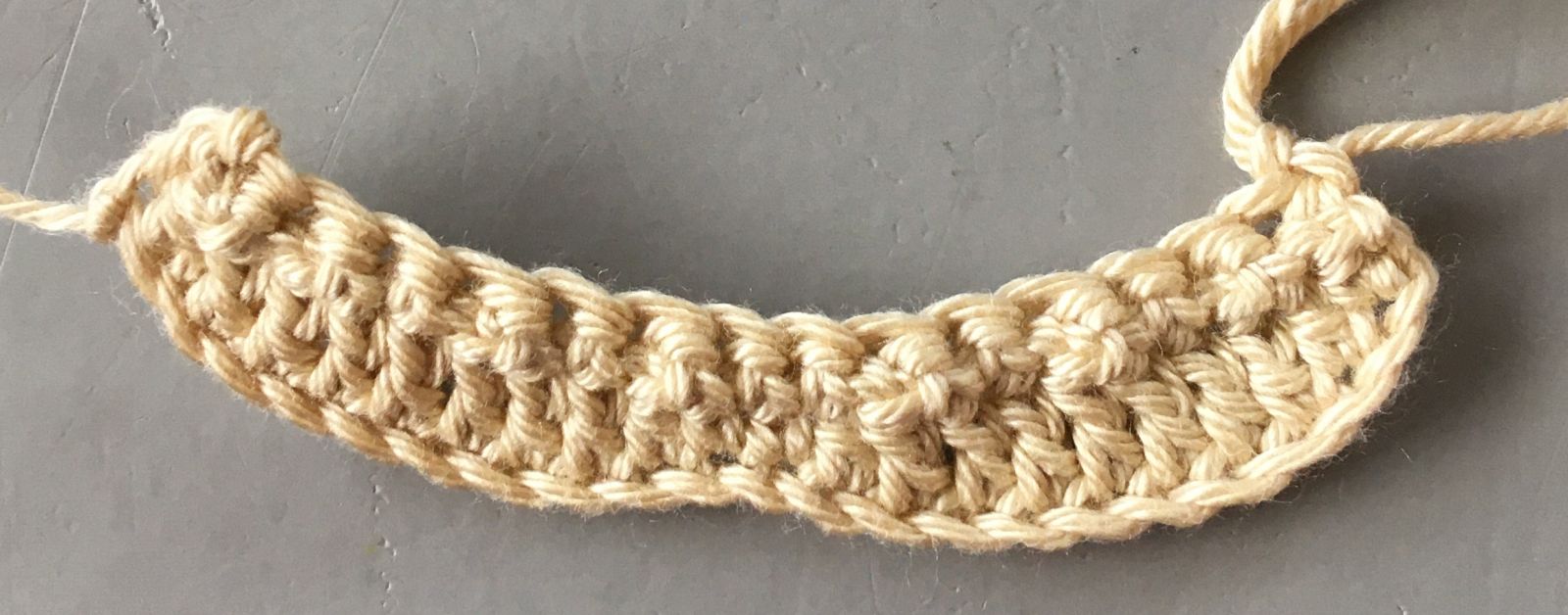 Blog-Inhaltsbild für 'Kostenlose Häkelanleitung Motte Milly'